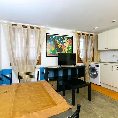 Condominio Cordelina بيت للعطل البندقية